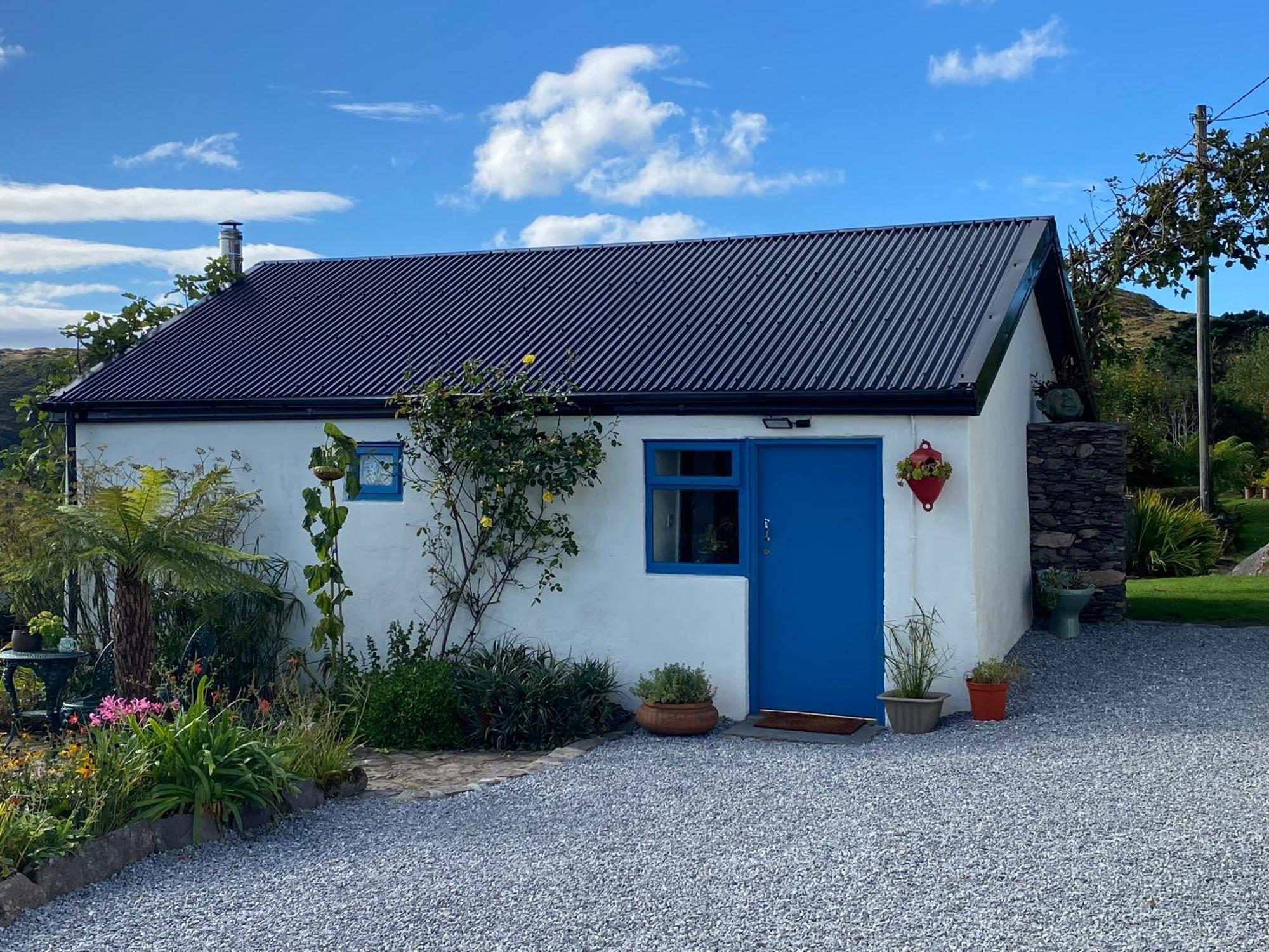 Unique Old Stone Cottage Killarney Exterior foto